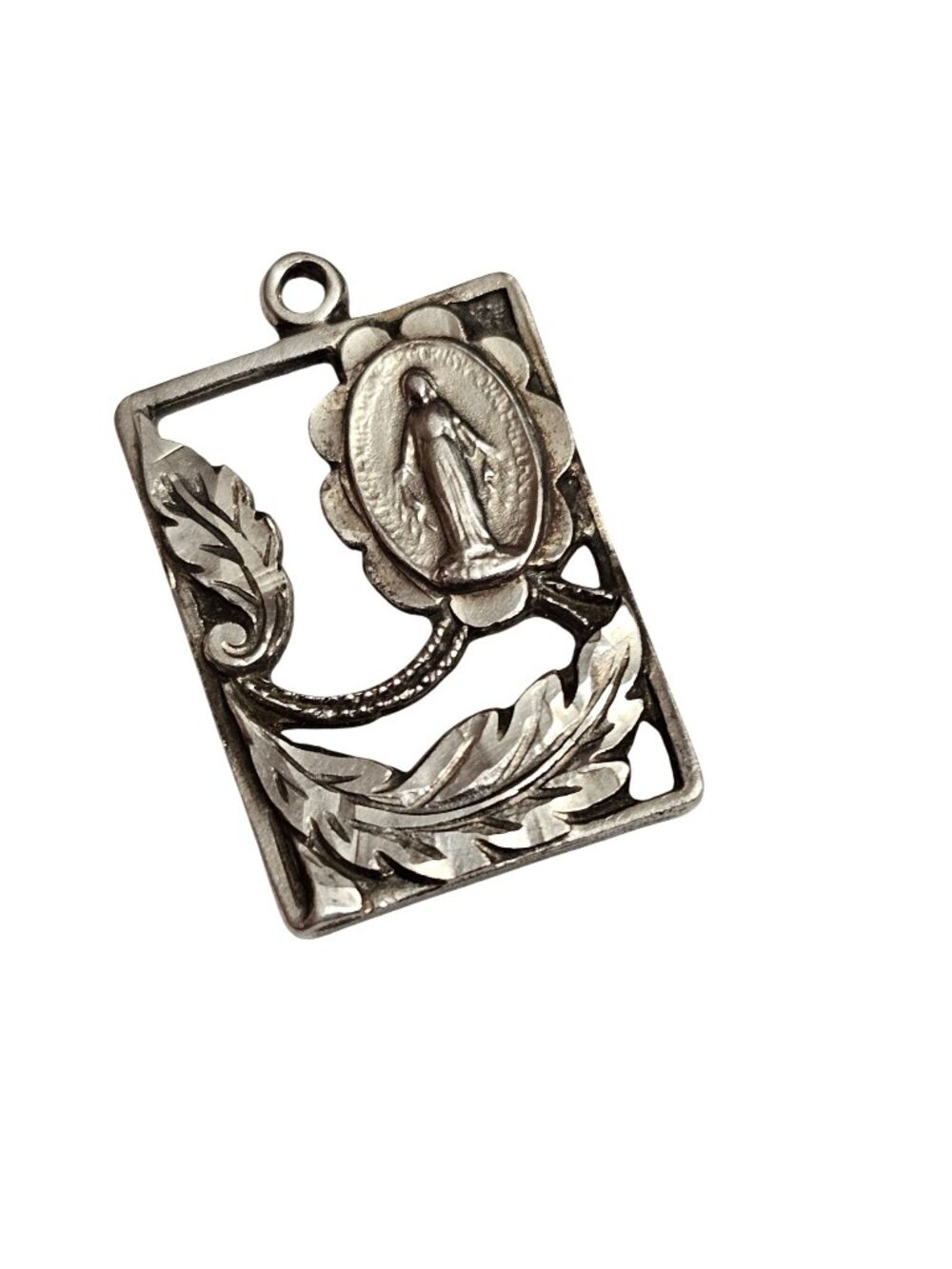 (709) Vintage Sterling Silver Catholic Pendant Virgin Mary Floral Motif 3.57 Gr